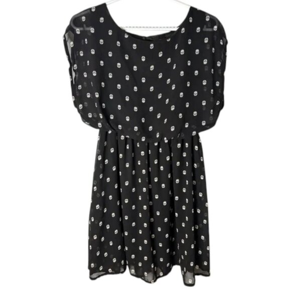 Fun & Flirt black and white skull print sleeveless dress size L - Picture 1 of 4